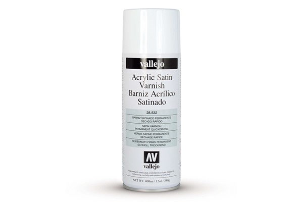 Vallejo Varnish Spray: Satin 400 Ml.